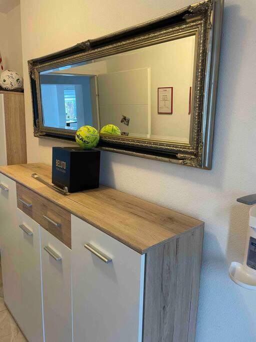 Moderne Wohnung Mit Stil Gross Gerungs Εξωτερικό φωτογραφία